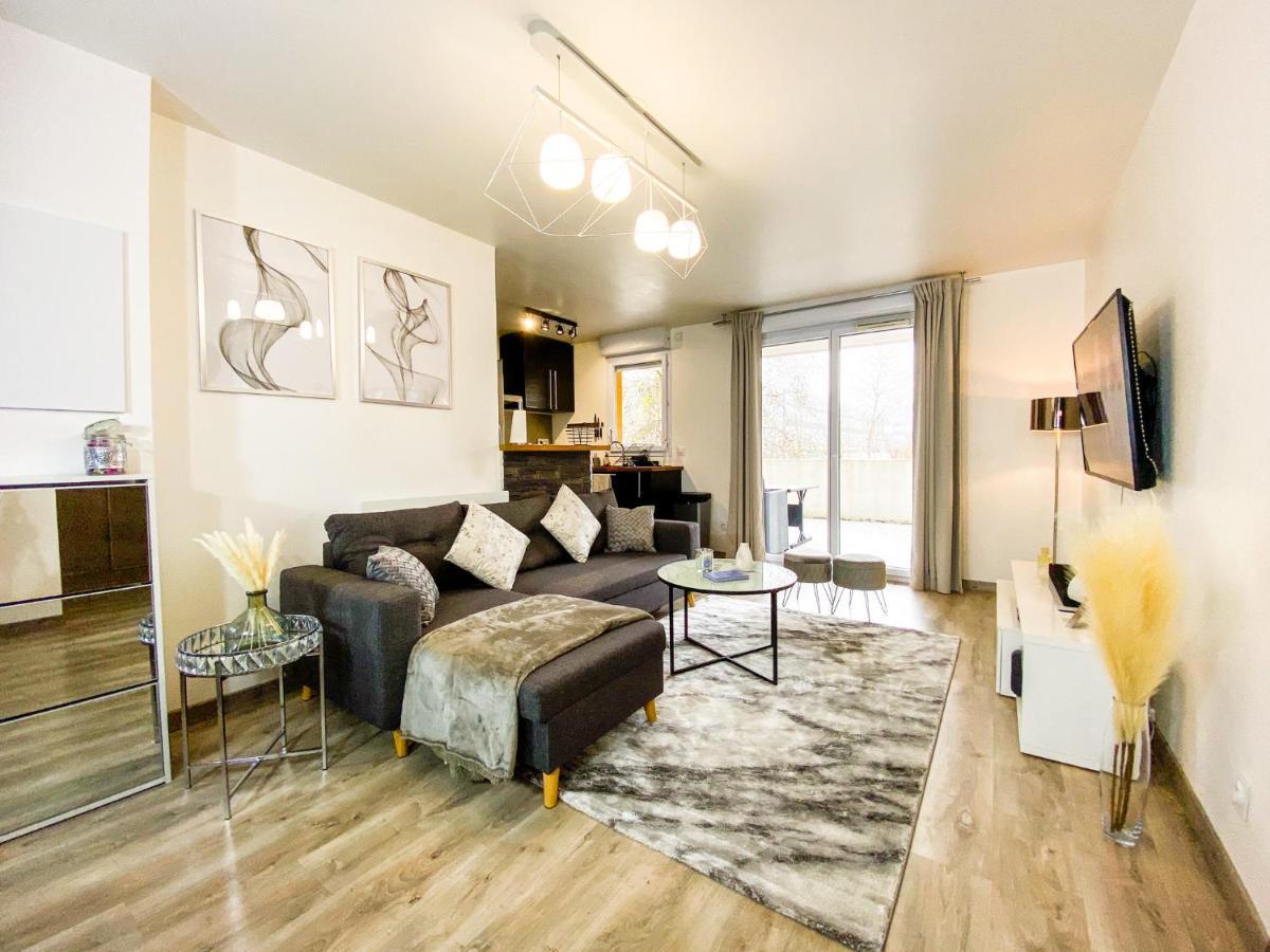 Ferienwohnung The Grey House - Parking - Piscine - Rer A 6 Min Bussy-Saint-Georges Exterior foto