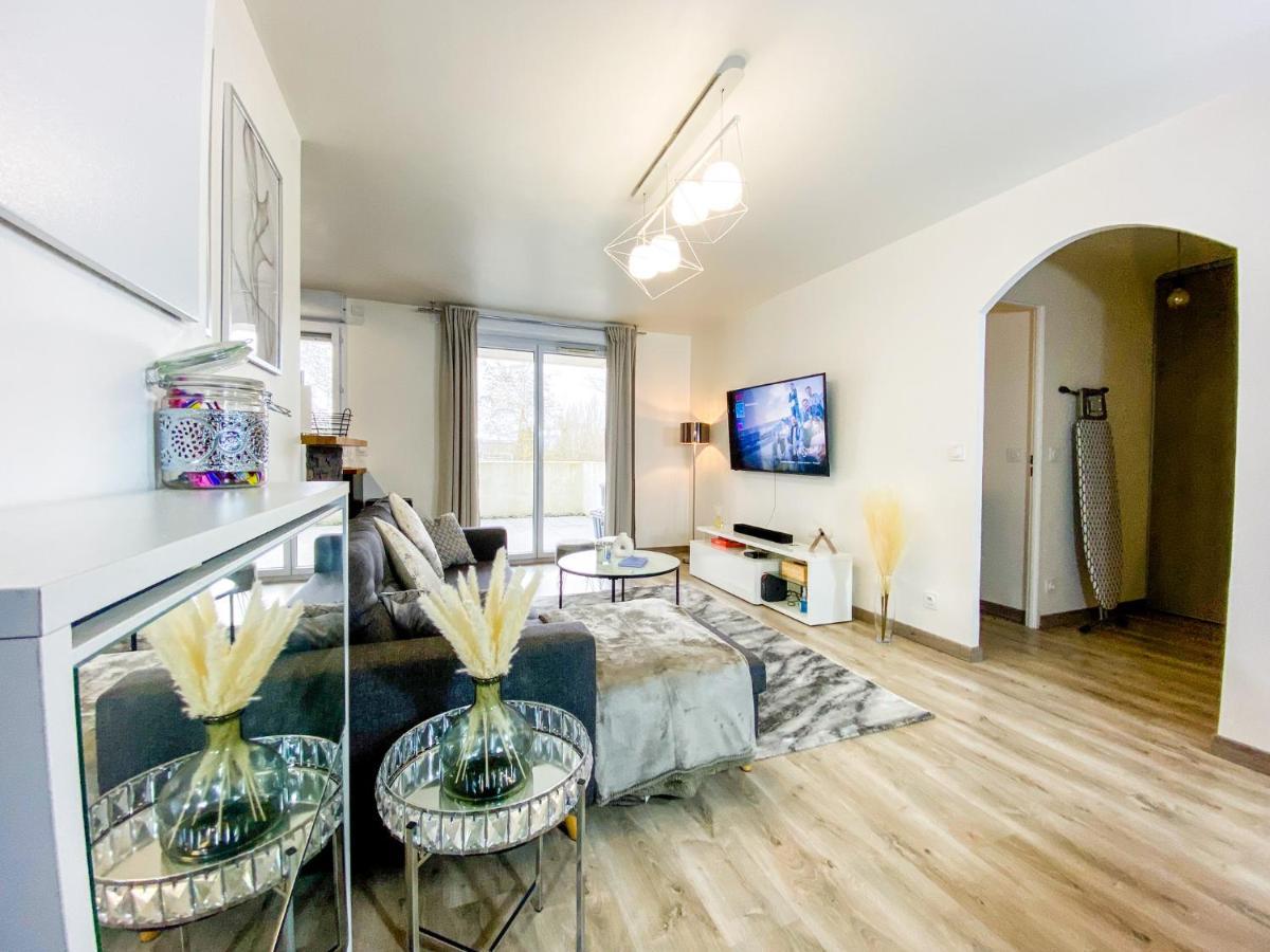 Ferienwohnung The Grey House - Parking - Piscine - Rer A 6 Min Bussy-Saint-Georges Exterior foto